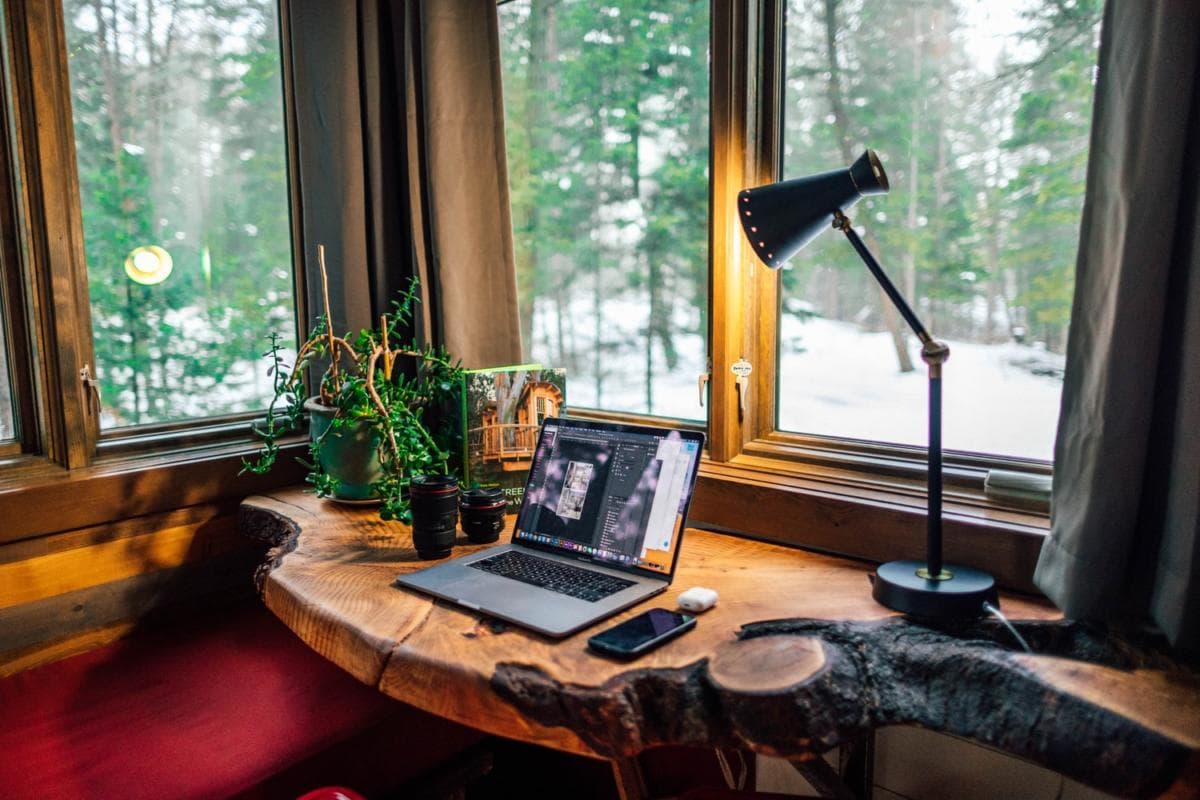 What Is Share Vesting And What Kind Of Contract Do You Need? (2026 Updated)