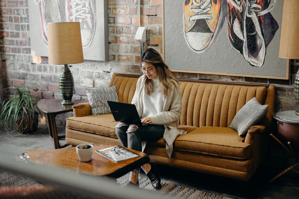How to Navigate Shareholder Deadlock in Your Business Agreements: Deadlock Meaning