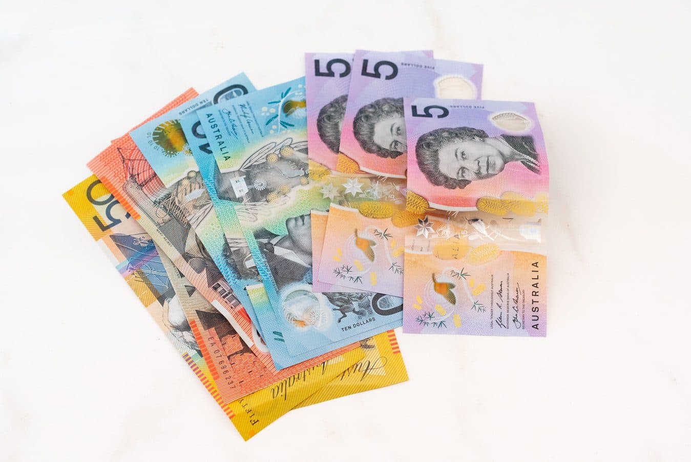 Is It Illegal To Pay Cash In Hand In New Zealand? (2026 Updated)