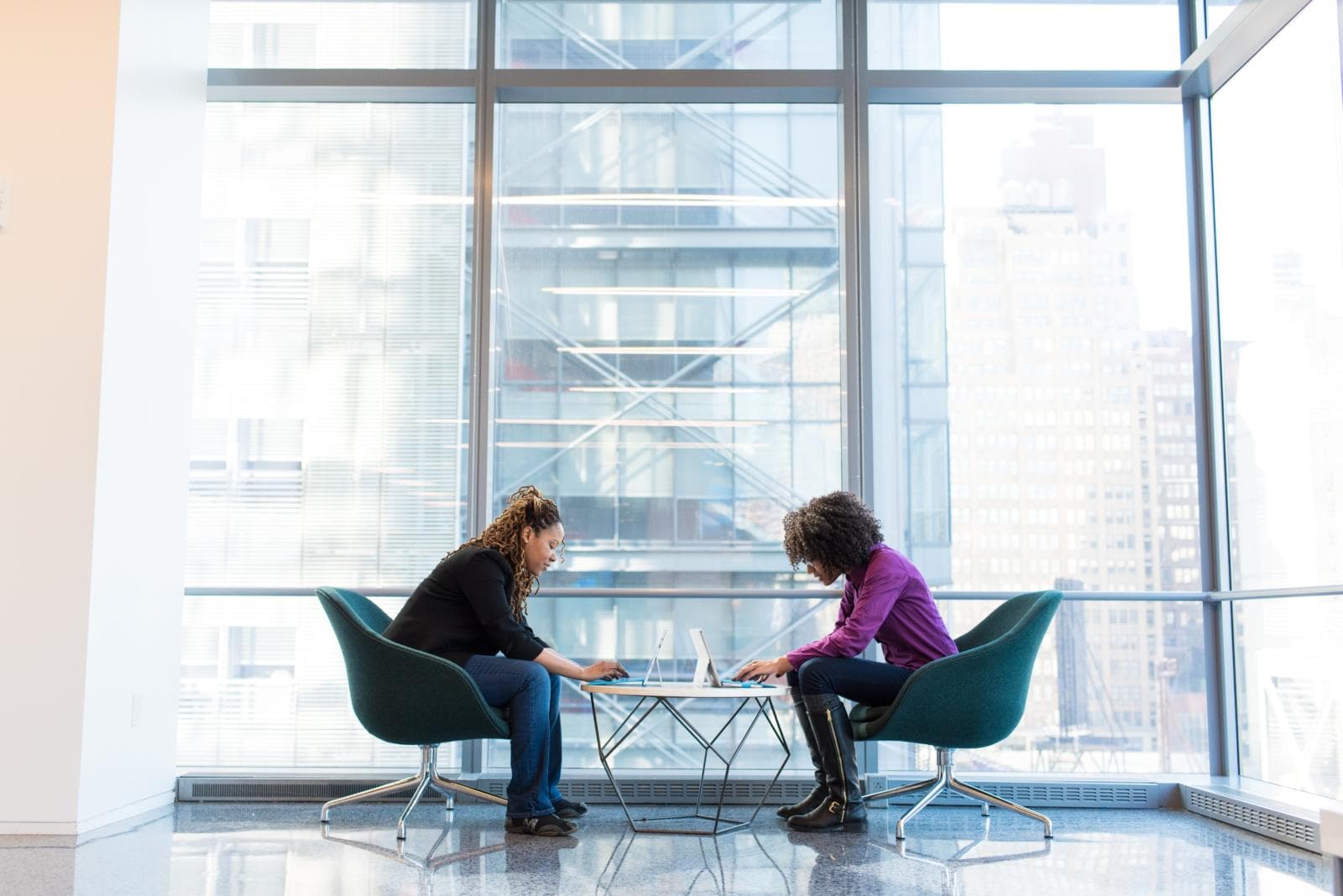 Co-founder Saying Goodbye? Here’s Why You Need A Lawyer (2026 Updated)