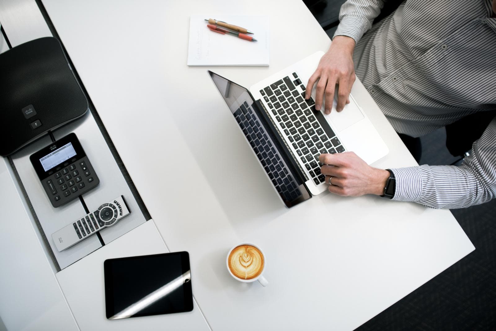 What’s The Difference Between A Business Name And Company Name? (2026 Updated)