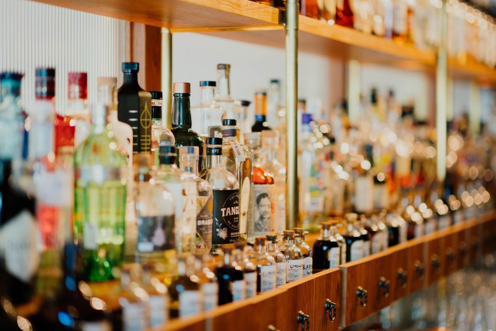I’m Selling Alcohol Online - What Terms And Conditions Do I Need? (2026 Updated)