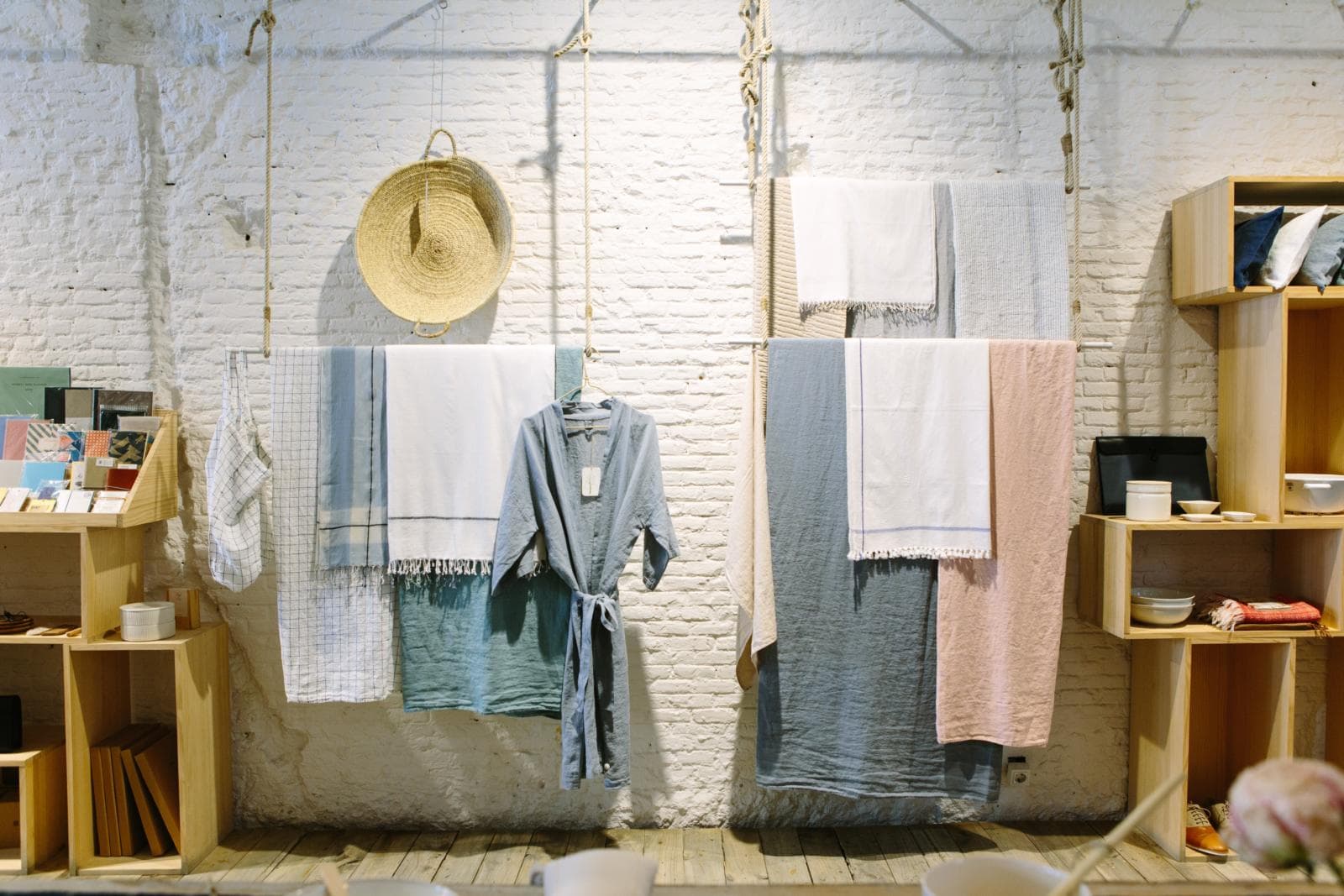 What Is A Brick And Mortar Store? (2026 Updated)