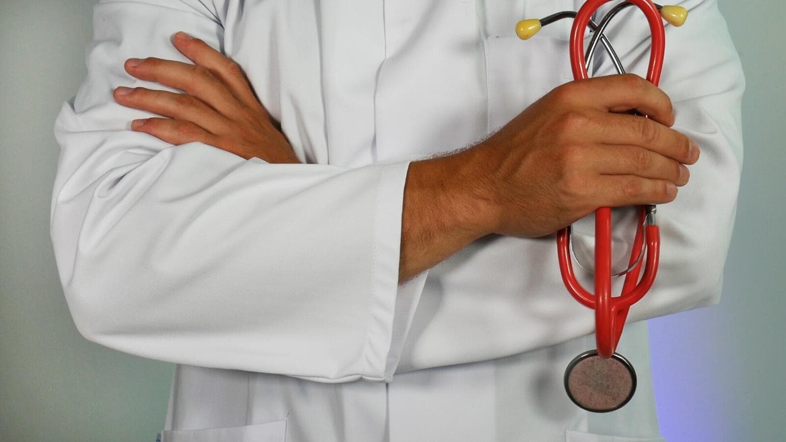 A Legal Guide To Running A Medical Practice (2026 Updated)