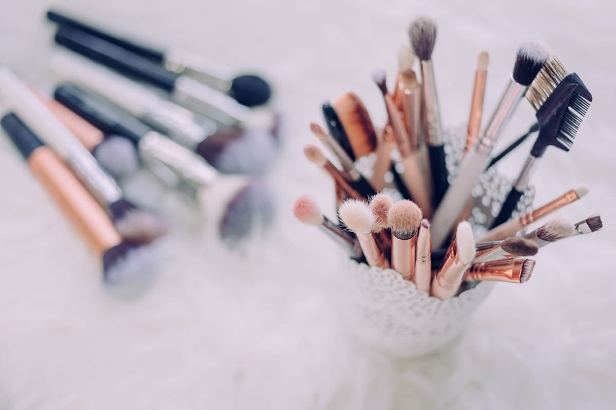 Offering Beauty Services From Home? Legals To Consider