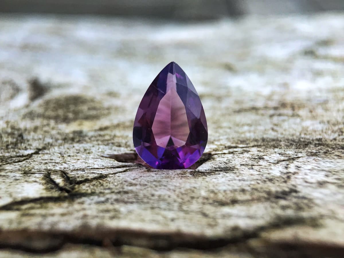 How To Start A Gem Business